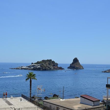 B&B Ciclopi Aci Castello Esterno foto