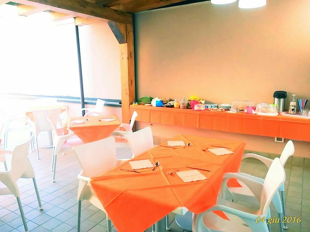 B&B Ciclopi Aci Castello Esterno foto