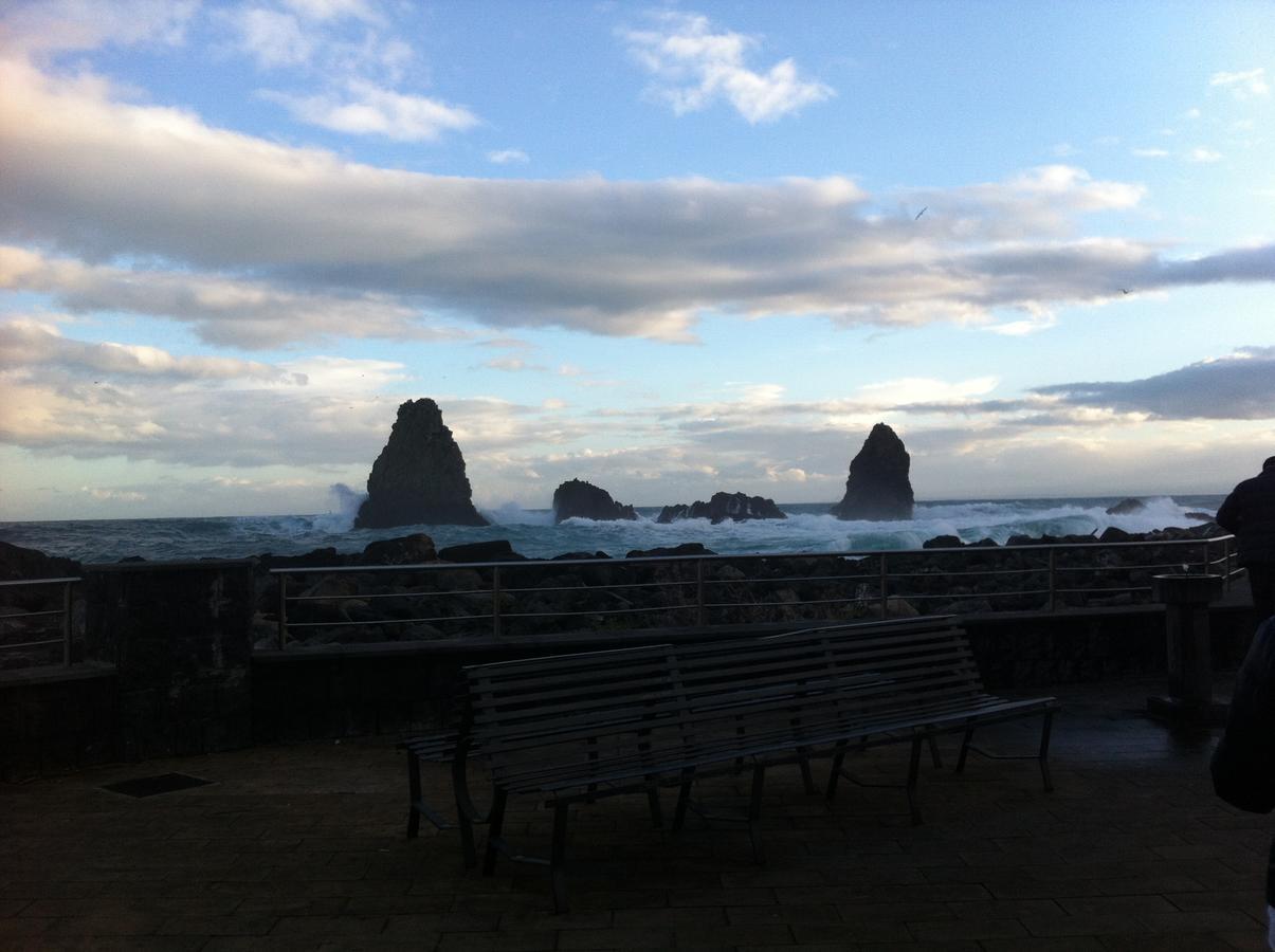 B&B Ciclopi Aci Castello Esterno foto