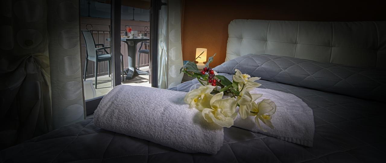 B&B Ciclopi Aci Castello Esterno foto