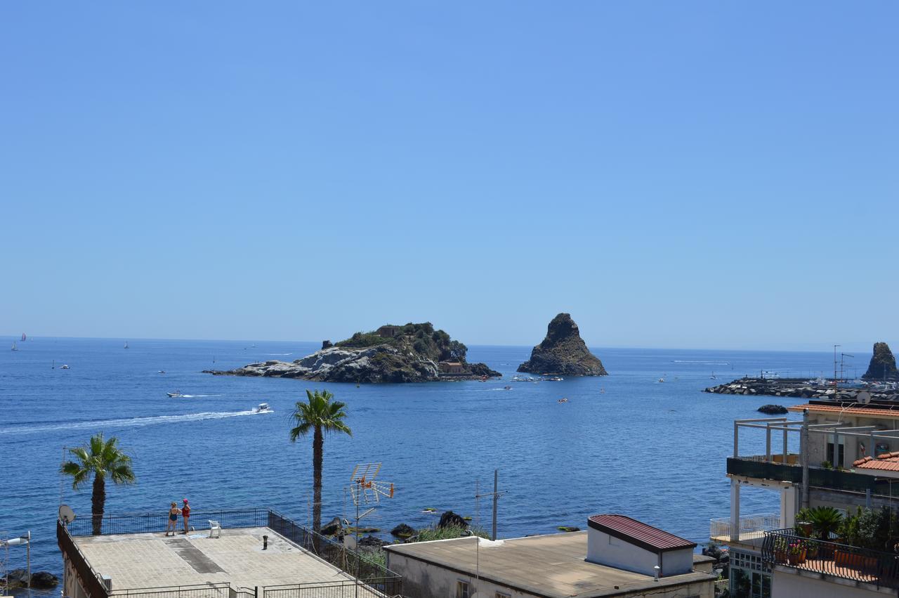 B&B Ciclopi Aci Castello Esterno foto